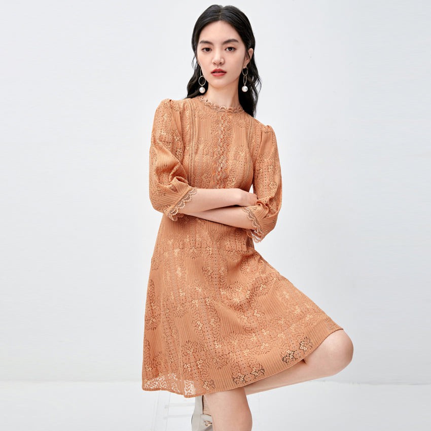 Đầm ren Eifini
