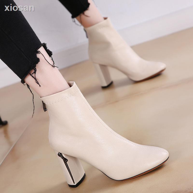 Giày Bốt Martin Cao Gót Mũi Tròn Thiết Kế Sành Điệu Cho Nữ | BigBuy360 - bigbuy360.vn