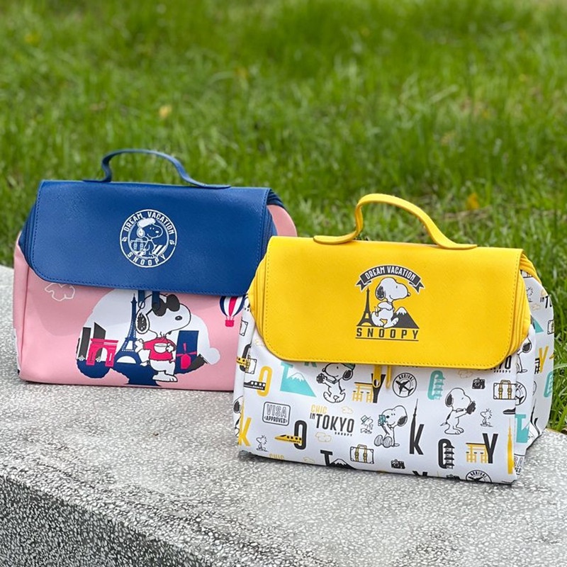 Túi Đựng Mỹ Phẩm Xách Tay Hình Ngôi Nhà Hoạt Hình Snoopy Đáng Yêu