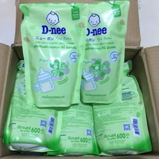 Nước súc rửa bình sữa Dnee Thái Lan