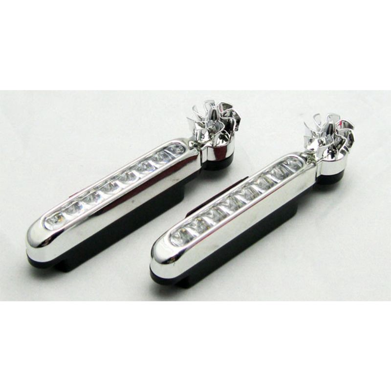 2 Thanh đèn LED chia 8 bóng dùng trợ sáng cho xe hơi