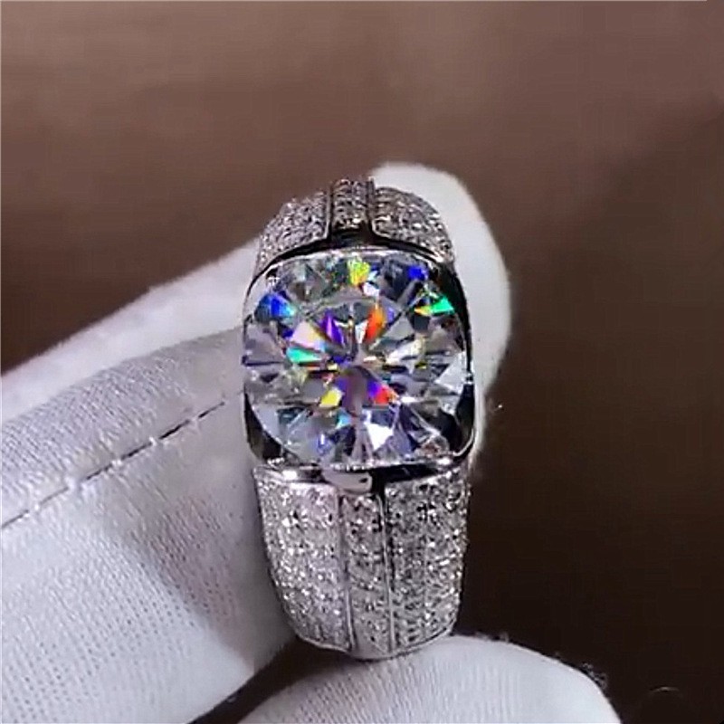 Nhẫn đính hôn kim cương vàng trắng thiết kế sang trọng thời trang cho nữ