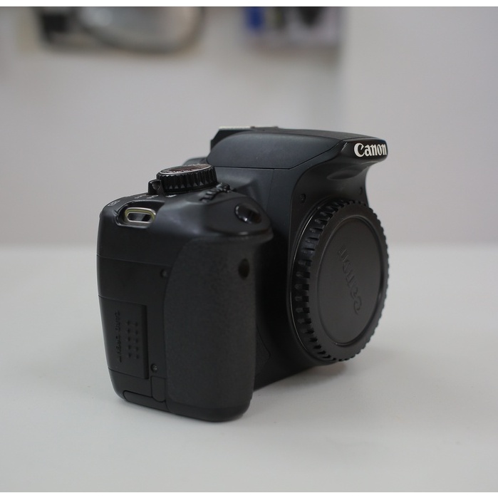 Máy ảnh Canon EOS 650D /Kiss X6i và ống kính Canon 18-55mm f/3.5-5.6 IS II