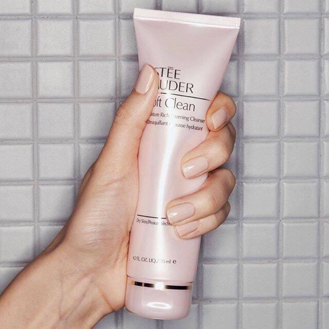 Sữa rửa mặt Estee Lauder Soft Clean 125ml