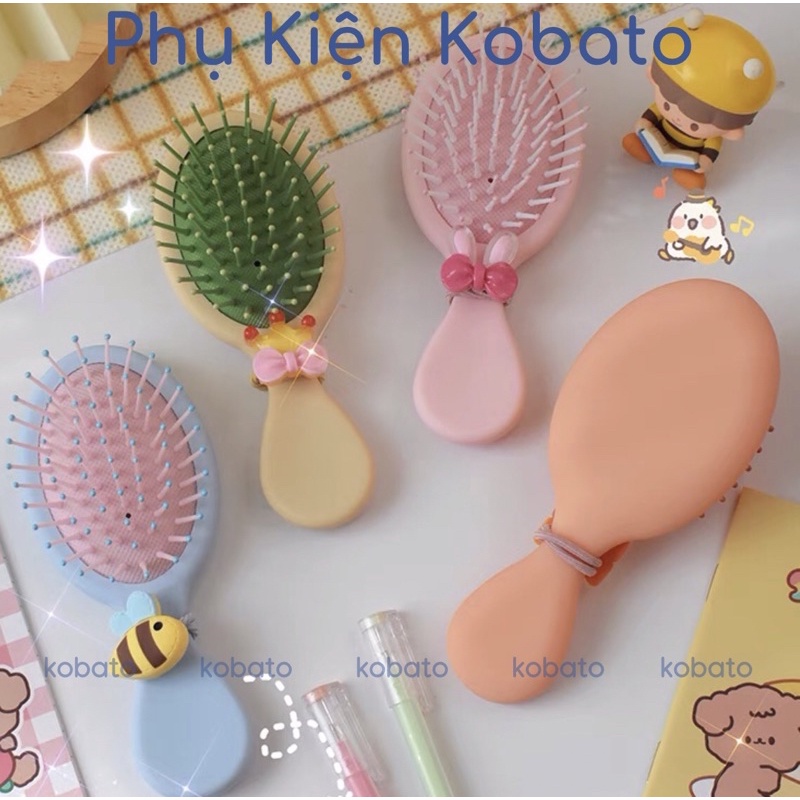 Lược chải tóc siêu cute đệm khí đàn hồi massage da đầu, Lược gỡ rối tóc cầm tay mini nhiều màu