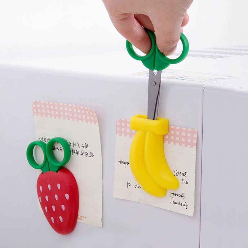 1 Kéo Cắt Giấy Từ Tính Hình Trái Cây An Toàn Cho Bé