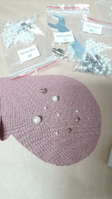 Kìm bấm hạt trai nhựa ( gồm 6 cữ khuôn)