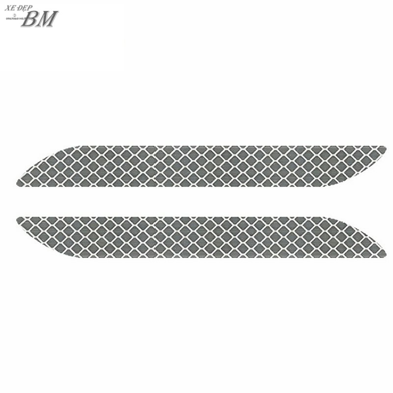 2 nhãn dán phản quang an toàn cho xe hơi