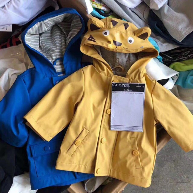Áo raincoat xuất dư