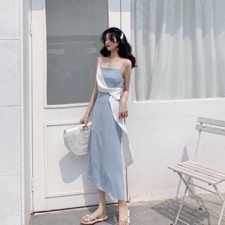 Váy xanh hai dây Nhã mặc