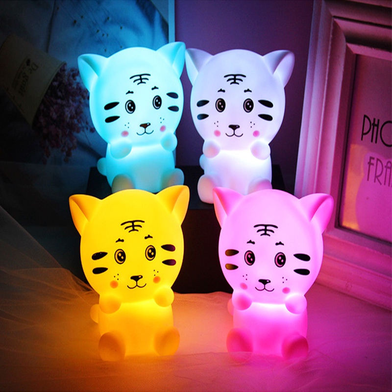 Đèn Ngủ Bóng LED 3D Hình Hổ Hoạt Hình Sáng Tạo Trang Trí Phòng Ngủ/Phòng Bé Có Nút Nguồn Pin