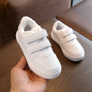 [Hot] Giày thể thao basic có lỗ thoáng khí dễ mix đồ