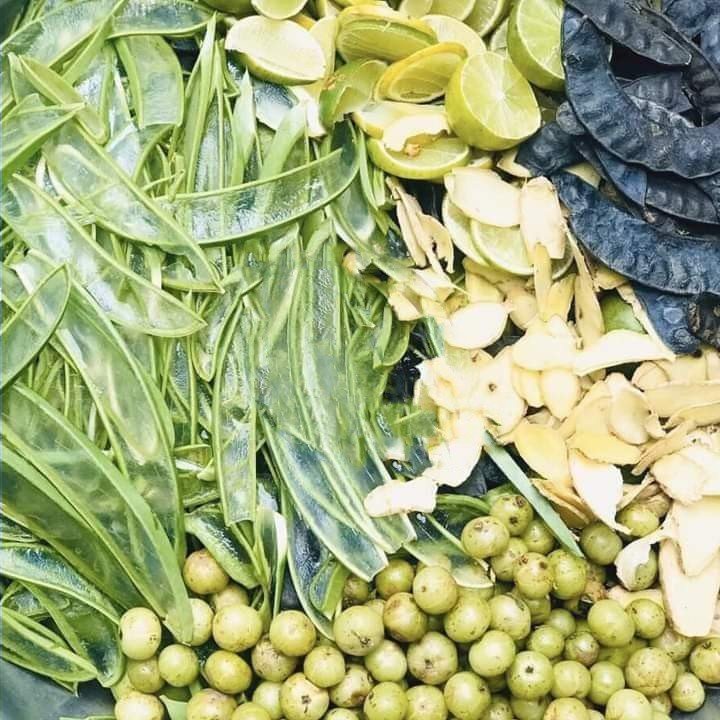 Dầu gội thảo mộc bồ kết Dương Minh 100% thành phần organic nấu thủ công dầu gội giảm rụng chăm sóc tóc phục hồi tóc