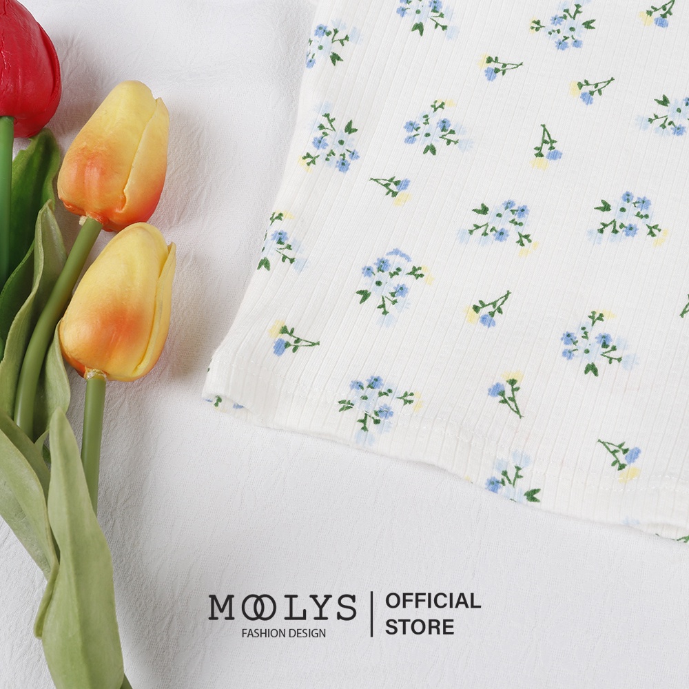 Áo croptop hoa thời trang Moolys cổ vuông tay ngắn MC001
