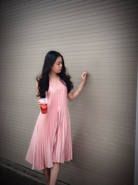 Đầm xếp li thiết kế Thái Lan màu hồng nude