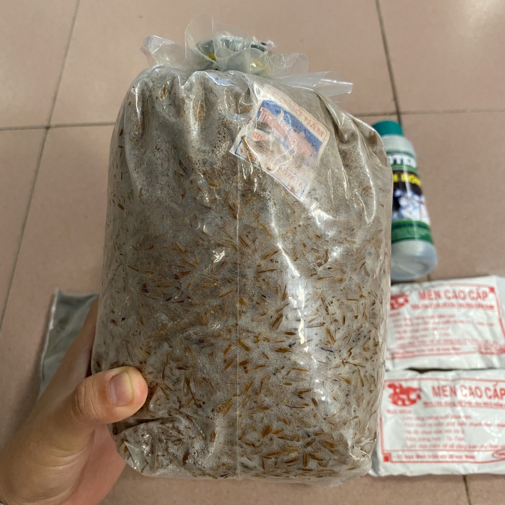 Combo làm nấm rơm đầy đủ 8 Nha - năng suất khoảng 8-10kg nấm, gồm meo, phân, men, dung dịch dưỡng