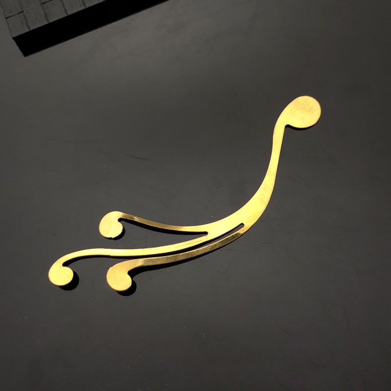 2 phiến họa tiếtđuôi 3 nhánh 110mm nguyên liệu làm trâm làm trang sức cổ trang