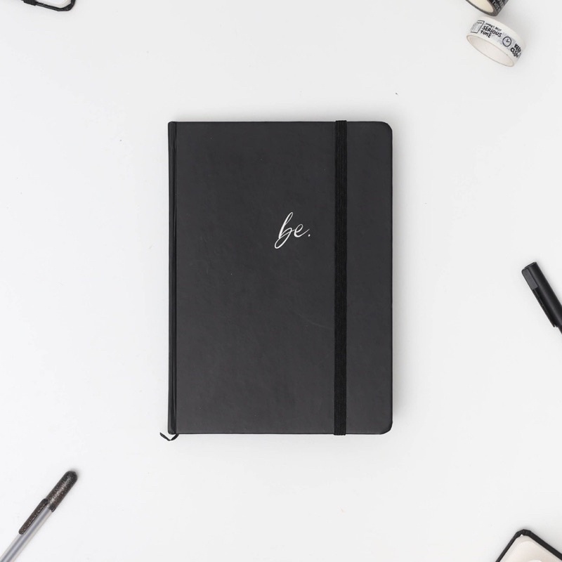 Sổ tay ghi chép Be A5 130GSM bìa cứng màu đen