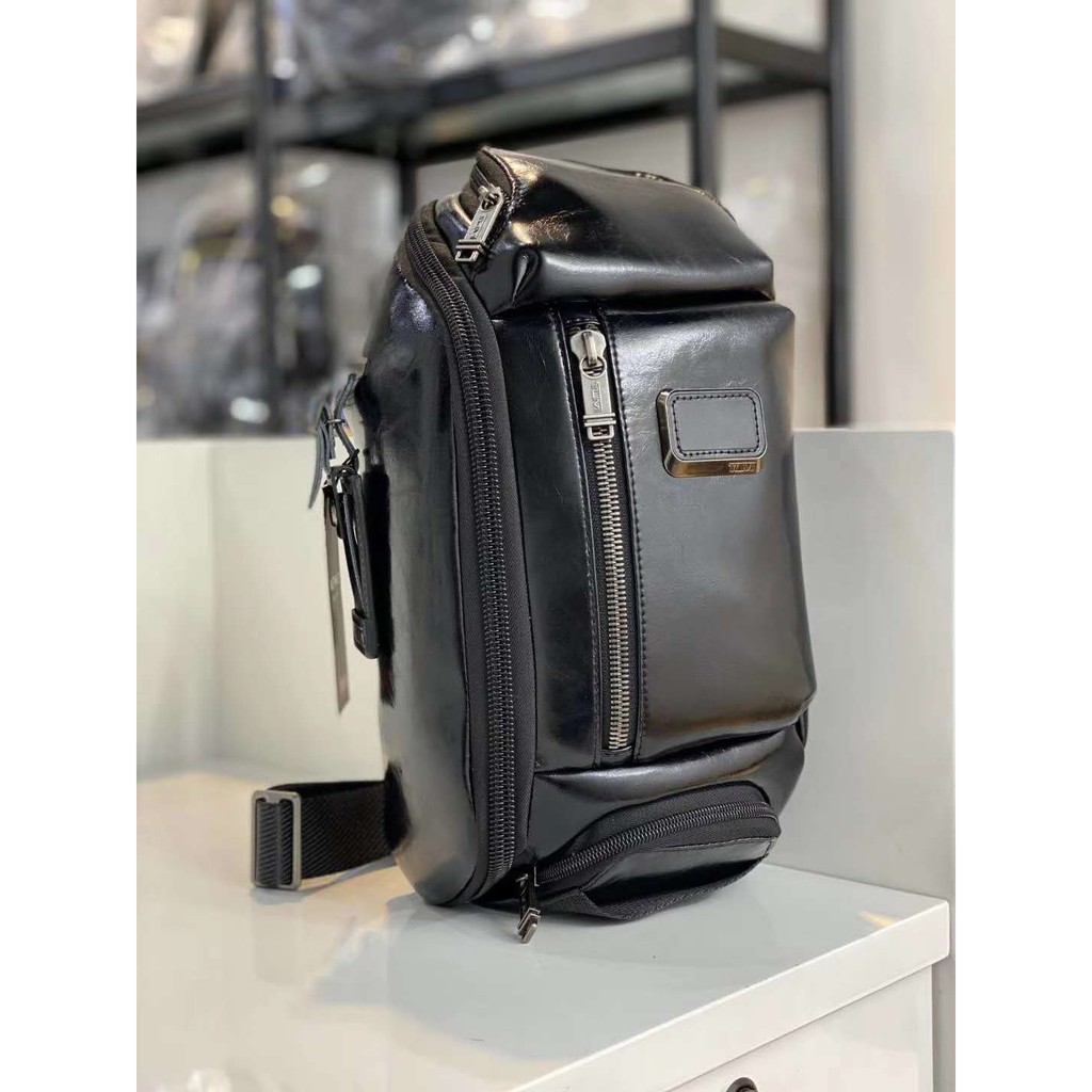 Túi da đeo chéo thời trang cho nam