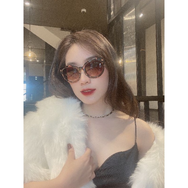 Kính Sinsay Ba Lan có mail mua hàng chính hãng