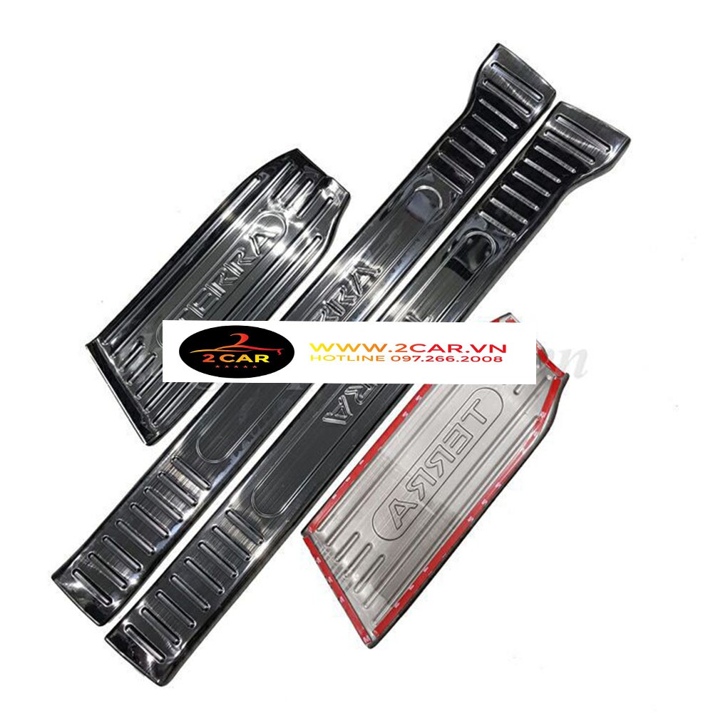 Bộ Ốp bậc cửa, Nẹp bước chân Nissan Terra - Mẫu Titan hàng cao cấp