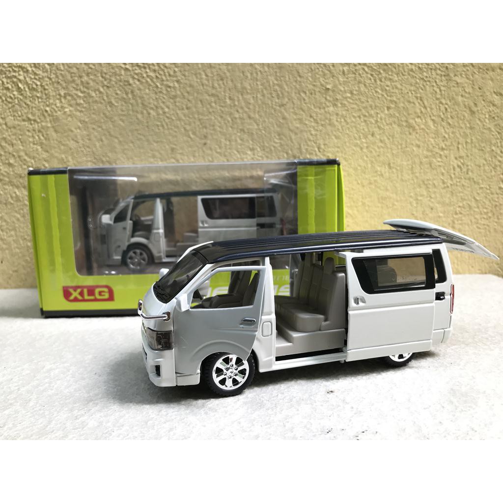 Mô hình xe ô tô TOYOTA HIACE  1:32