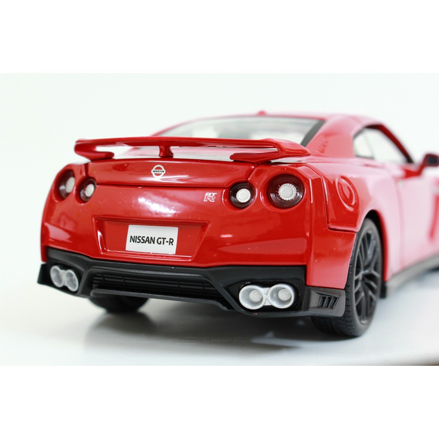 MÔ HÌNH XE NISSAN GT-R 2017 RED 1:24 BBURAGO - MH18-21082