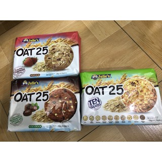 Bánh Ngũ Cốc Julie's Yến Mạch Dâu