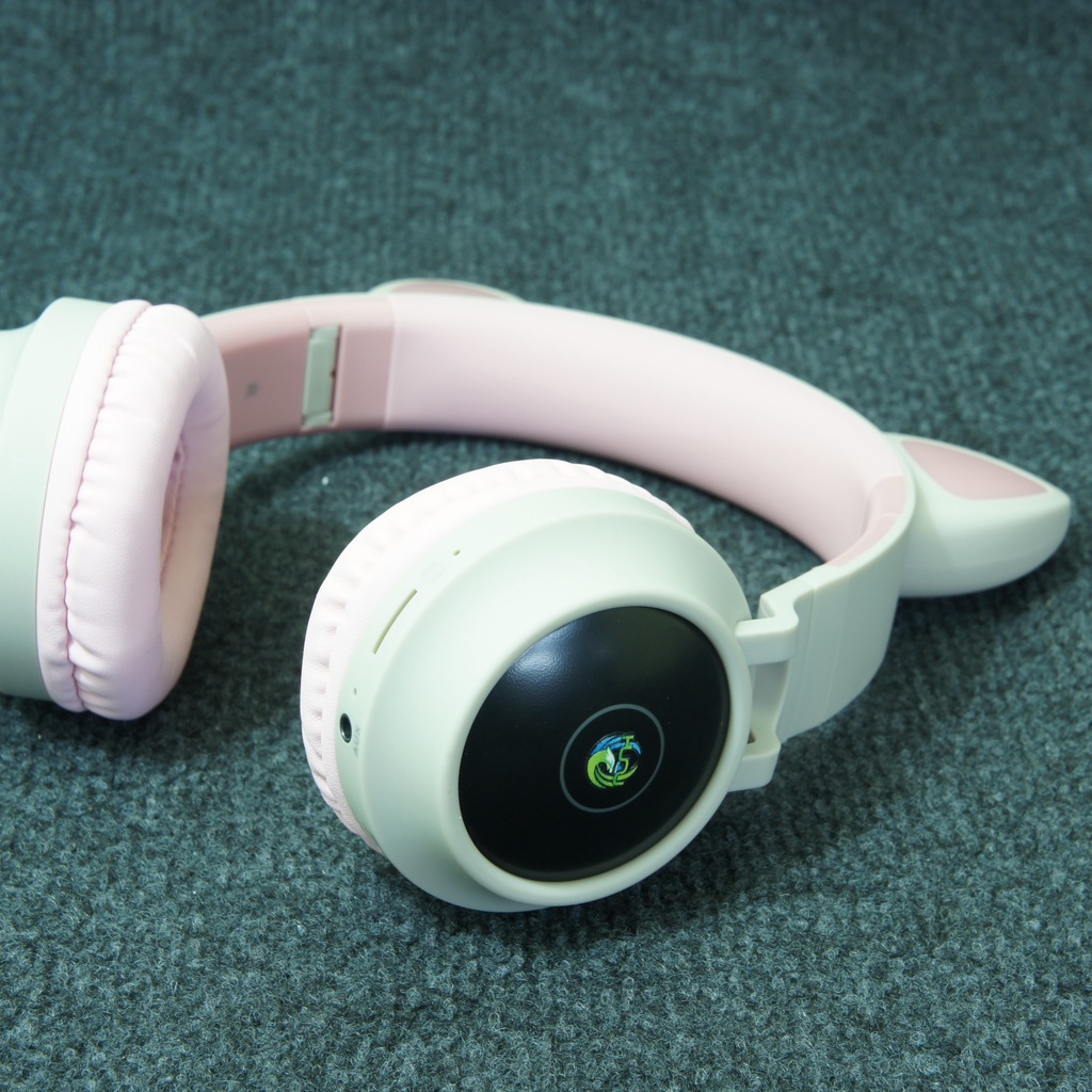 Tai Nghe Bluetooth Huqu BT028C - Hinh Con Mèo Phát Sáng Đẹp Mắt, Công Nghệ Không Dây 5.0
