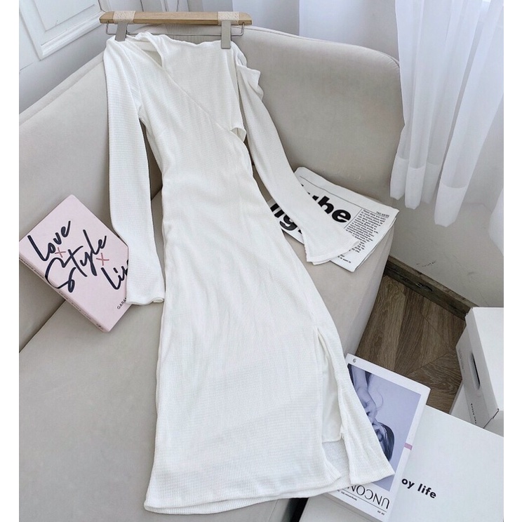Đầm body trắng tay dài xẻ đùi khoét vai cutout