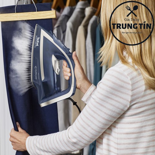 Bàn ủi hơi nước Tefal FV6872E0 - Xuất xứ Pháp Chính hãng TEFAL