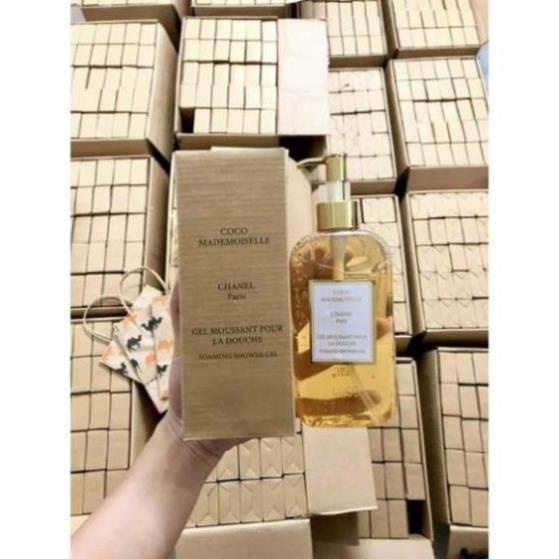 SỮA TẮM NƯỚC HOA DUBAI 300ml_SALE SẬP SÀN | BigBuy360 - bigbuy360.vn