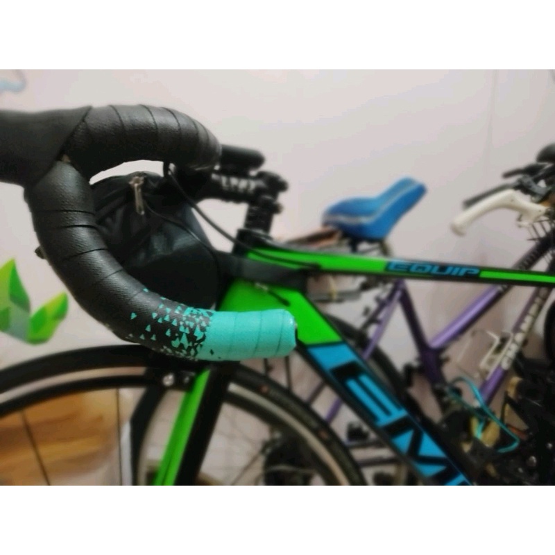 Băng Quấn Tay Lái Xe Đạp Bằng EVA Chống Trượt Thoáng Khí Kèm Nút Bịt