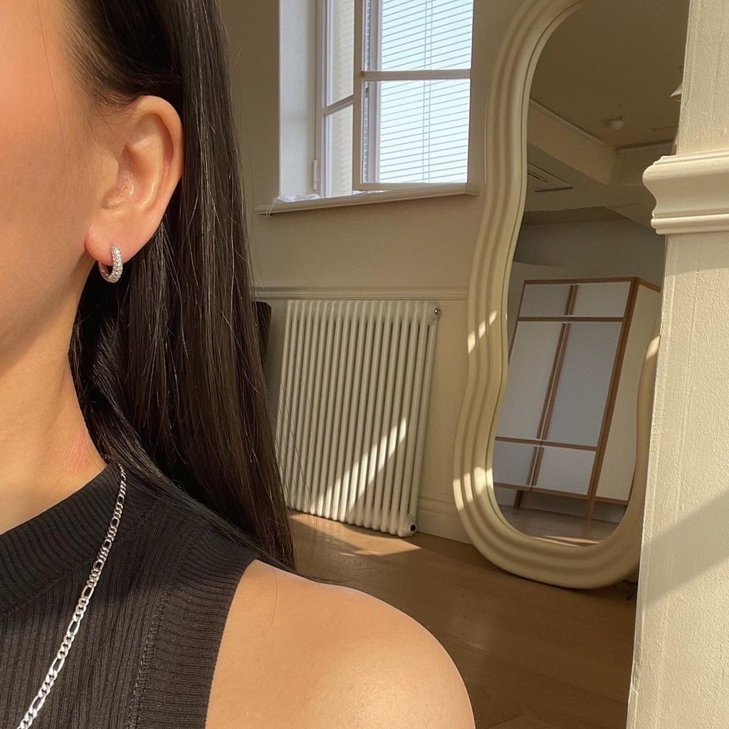 CHÍNH HÃNG KHUYÊN TAI REVLON JUSTLOVER SUGA BTS