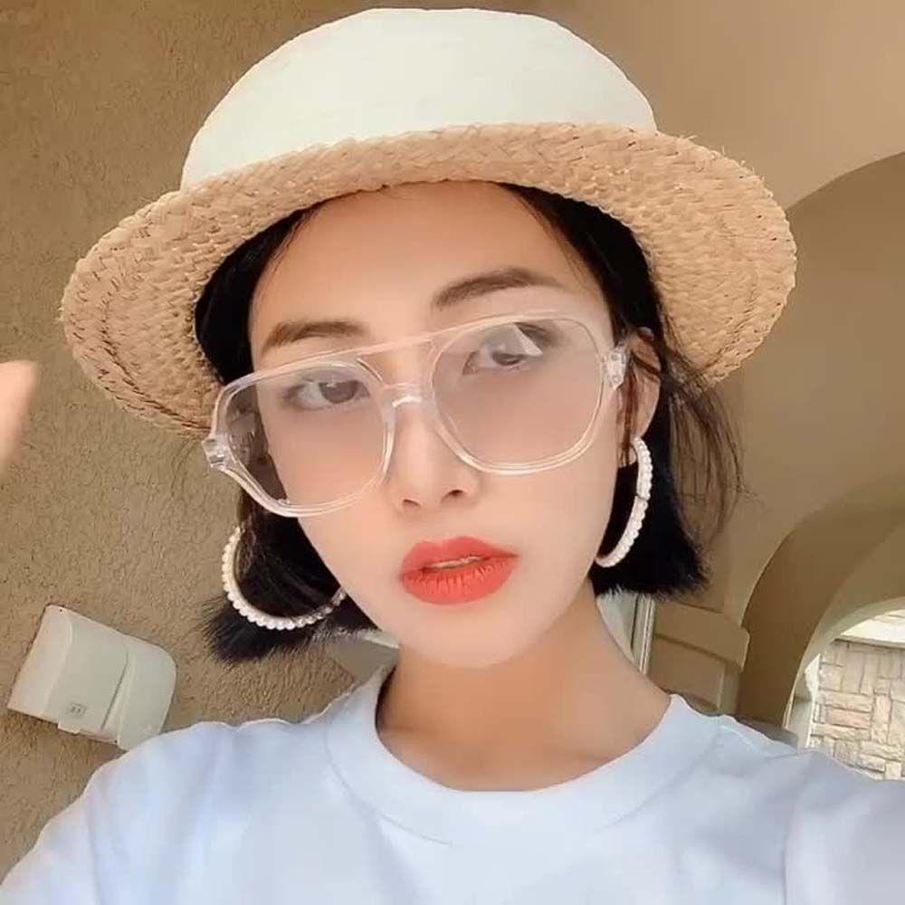 Mắt Kính Chống Bức Xạ Tròng Vuông Trong Suốt Thời Trang Cho Nam Và Nữ
