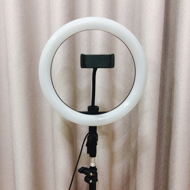 Đèn livestream size 26cm hỗ trợ ánh sáng live, quay video, makeup, spa