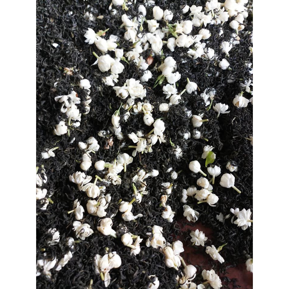 Chè Thái Nguyên ướp hoa Nhài - Chè Sạch Đức Nhung cao cấp - Chính gốc Tân Cương đóng gói 500 gram bao bì hút chân không | BigBuy360 - bigbuy360.vn