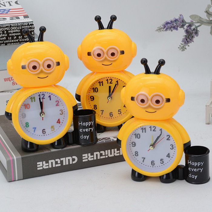 Đồng hồ để bàn Minions - Có ngăn đựng bút sáng tạo