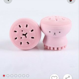 Bạch tuộc rửa mặt