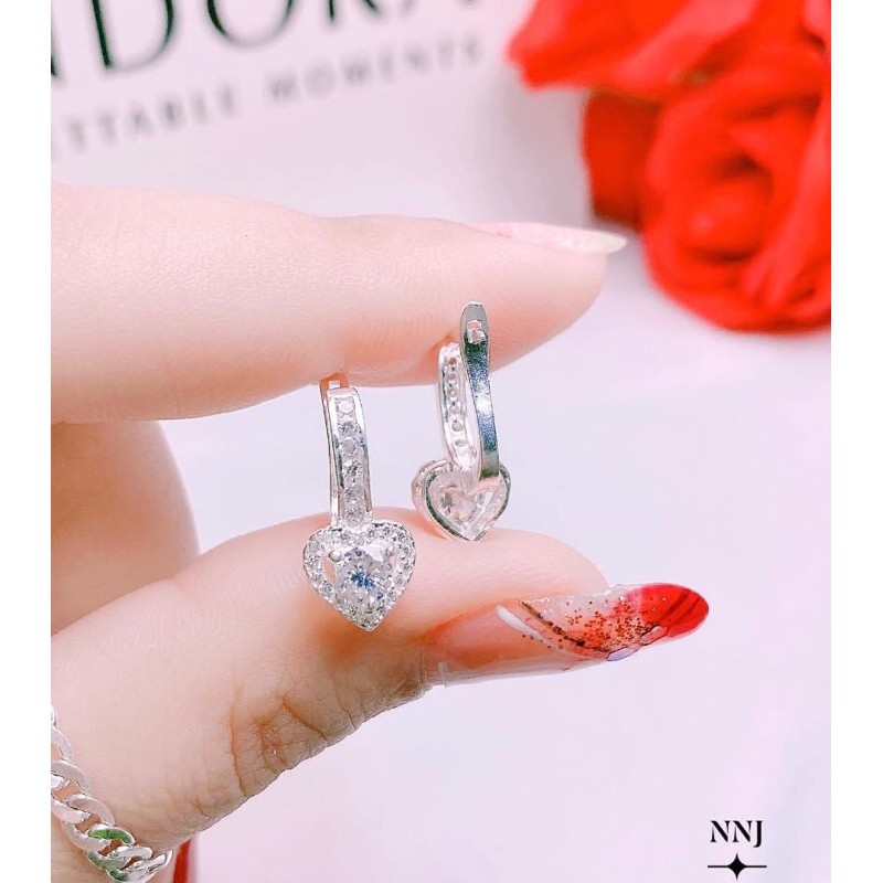 BÔNG TAI TIM DÁNG BẤM BẠC TA