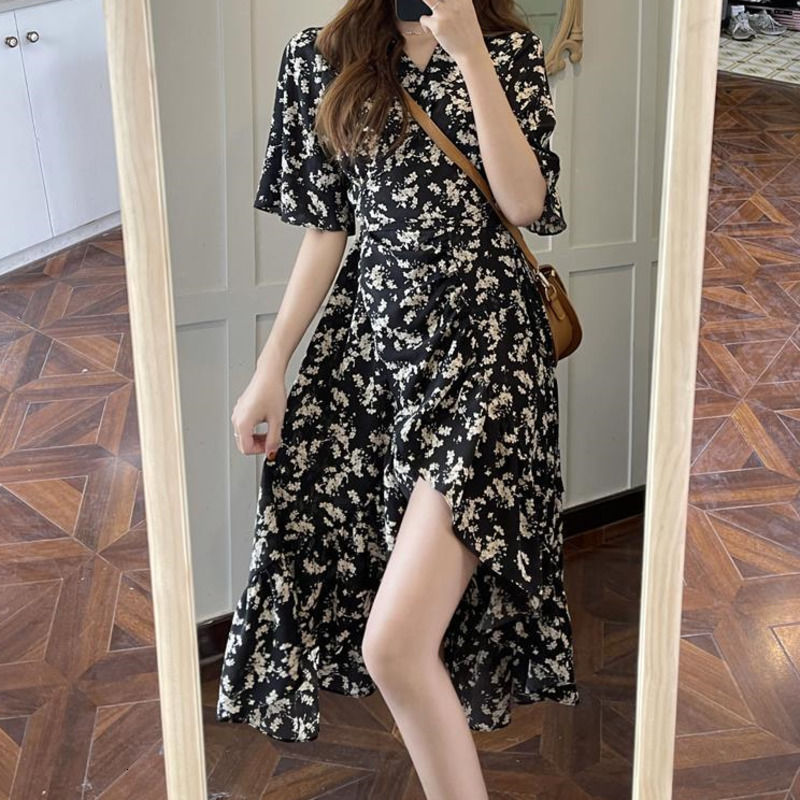 Đầm Tay Lỡ Cổ Chữ v Họa Tiết Hoa Phong Cách Phương Tây Dành Cho Nữ