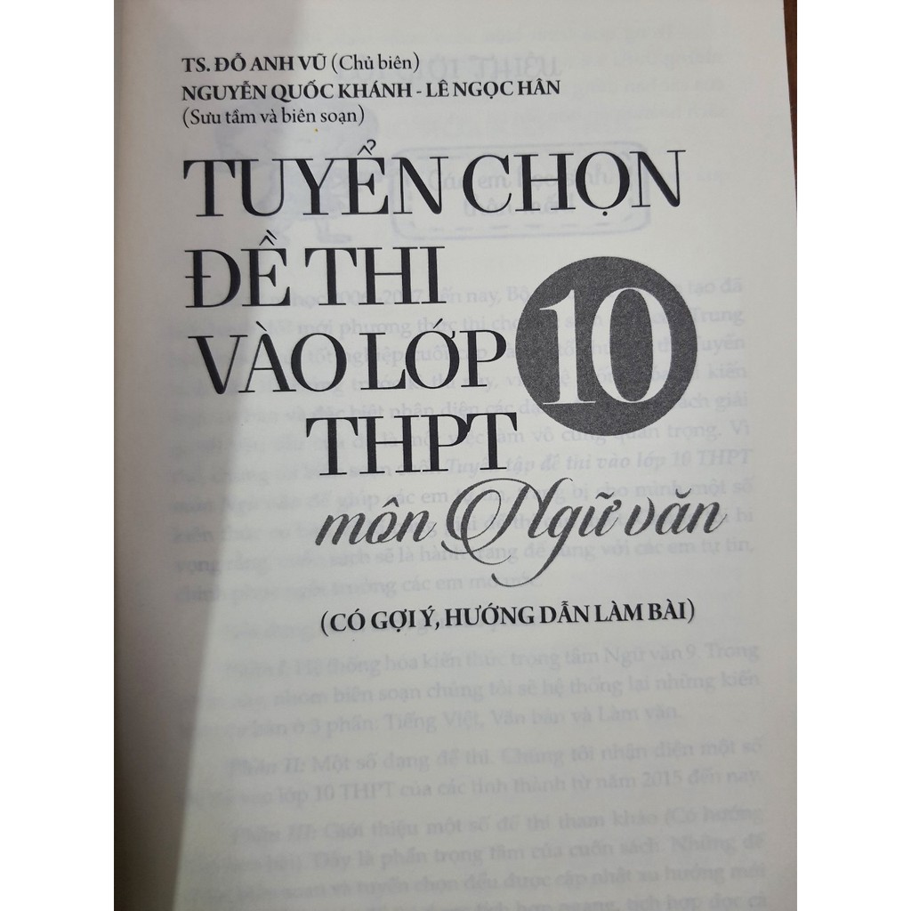 Sách - Tuyển chọn đề thi vào lớp 10 THPT môn Ngữ Văn