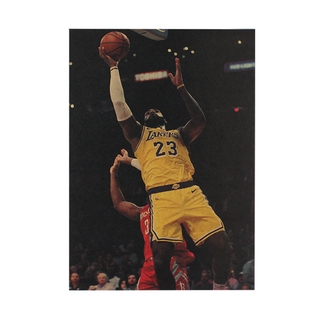 Poster Treo Tường Hình Cầu Thủ Bóng Rổ Lebron James