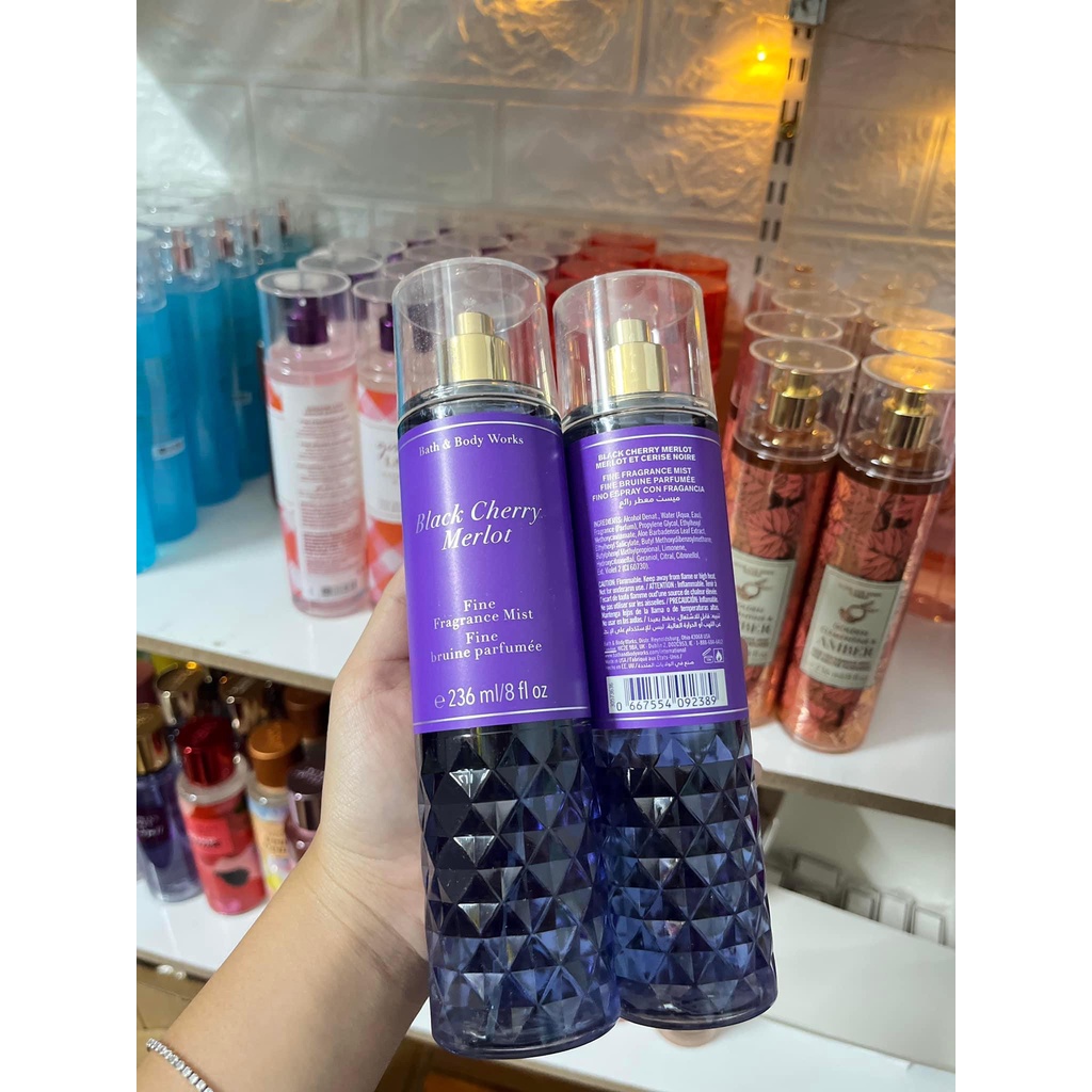 Xịt thơm toàn thân BLACK CHERRY MELOT body mist Bath And Body Works 236ML