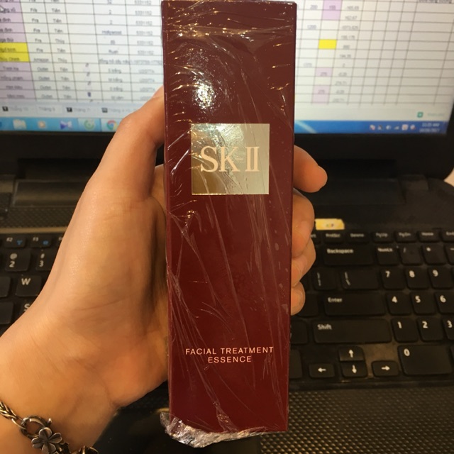 Nước thần SKII