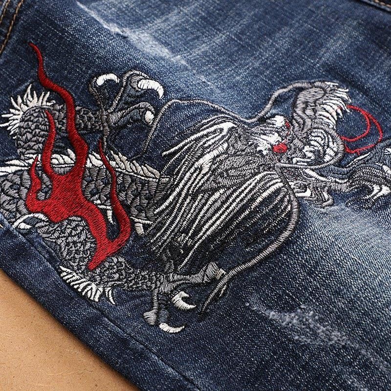 Quần Short Jean Dáng Ôm Thiết Kế Rách Thêu Họa Tiết Thời Trang Cá Tính Cho Nam