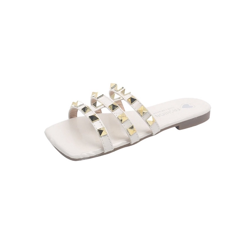 Dép bé gái mã 6786