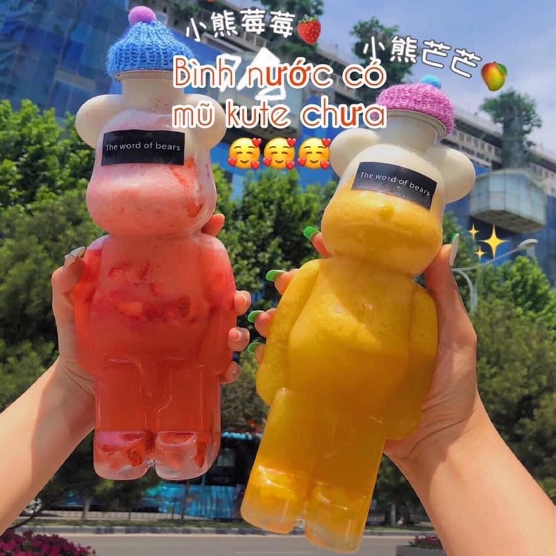 Bình nước, chai nhựa gấu bearbrick đựng trà sữa 500ml