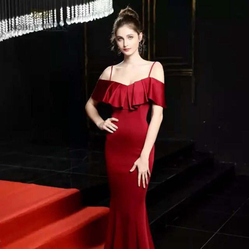 Đầm body vai bèo sang trọng