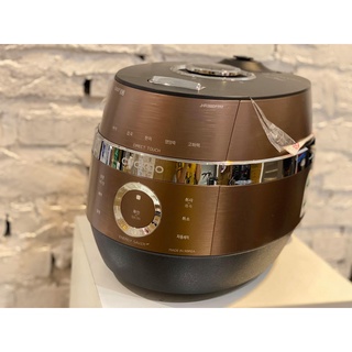 [BẢO HÀNH 2 NĂM] NỒI CƠM CAO TẦN CUCKOO JHR0660FBM 1.08L (MADE IN KOREA)